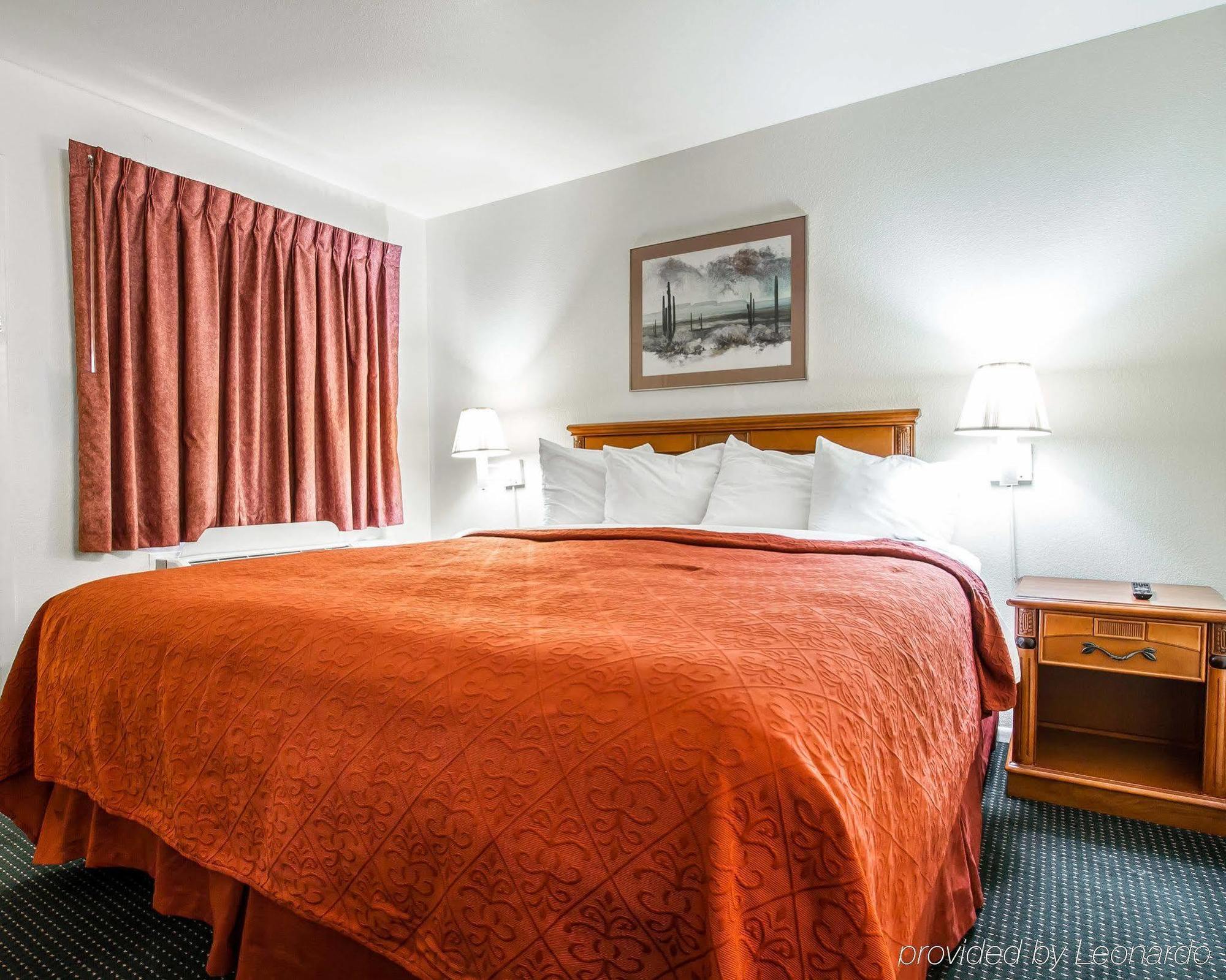 Quality Inn And Suites מסה מראה חיצוני תמונה